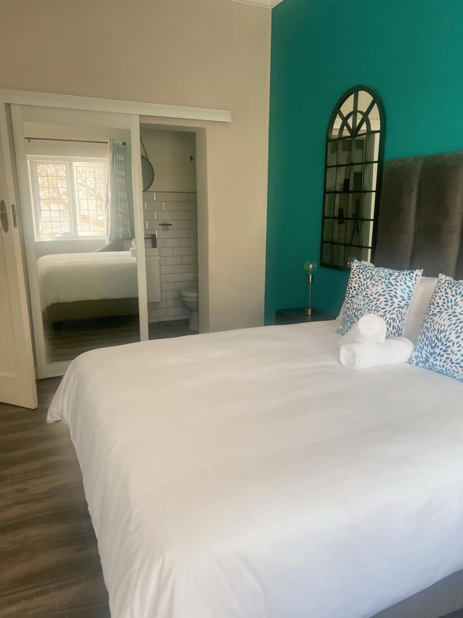 Apartment Beautiful Seapoint *